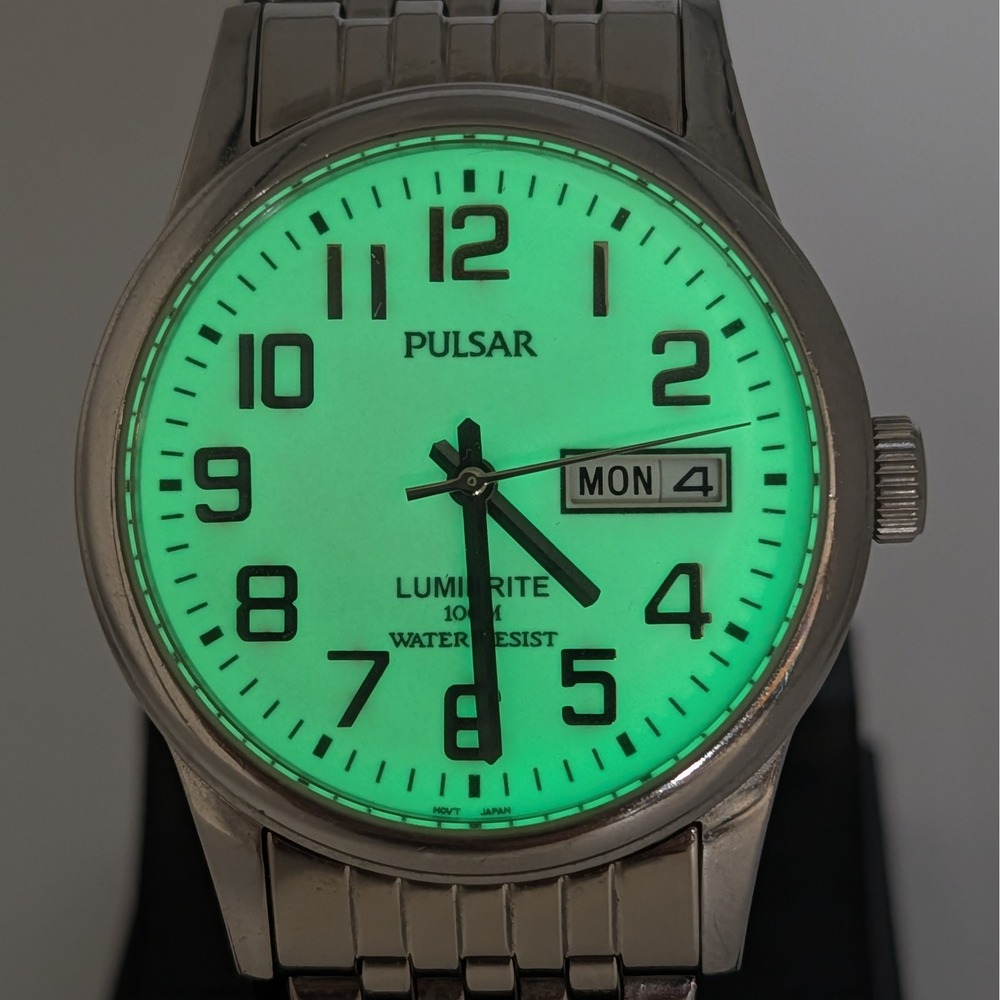 Pulsar Lumibrite Watch Silver VX43-X043 Stainless Steel Day Date 100M